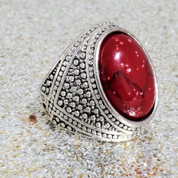 Unisex Red Jasper Ring Size 8 - Picture 2 of 3